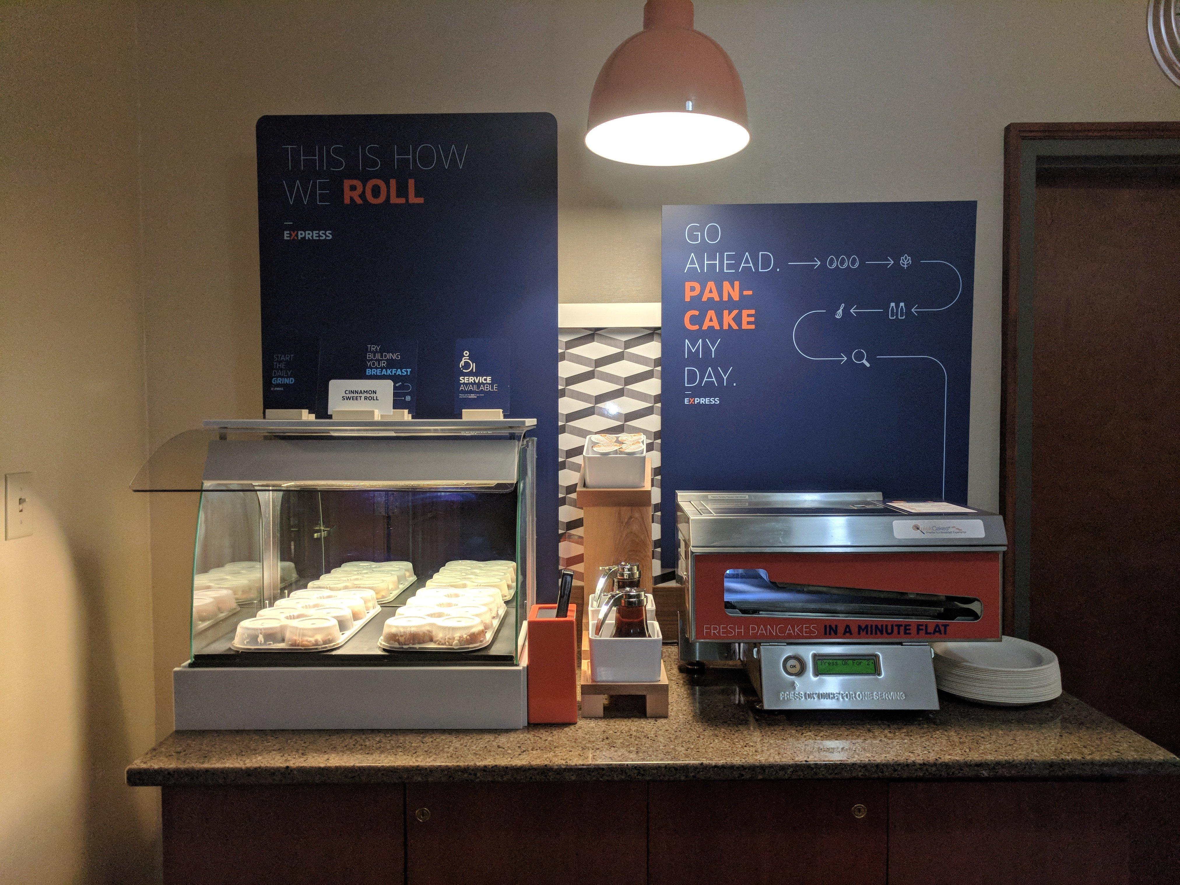 Holiday Inn Express Hotel & Suites Bryan-Montpelier By Ihg Holiday City Buitenkant foto