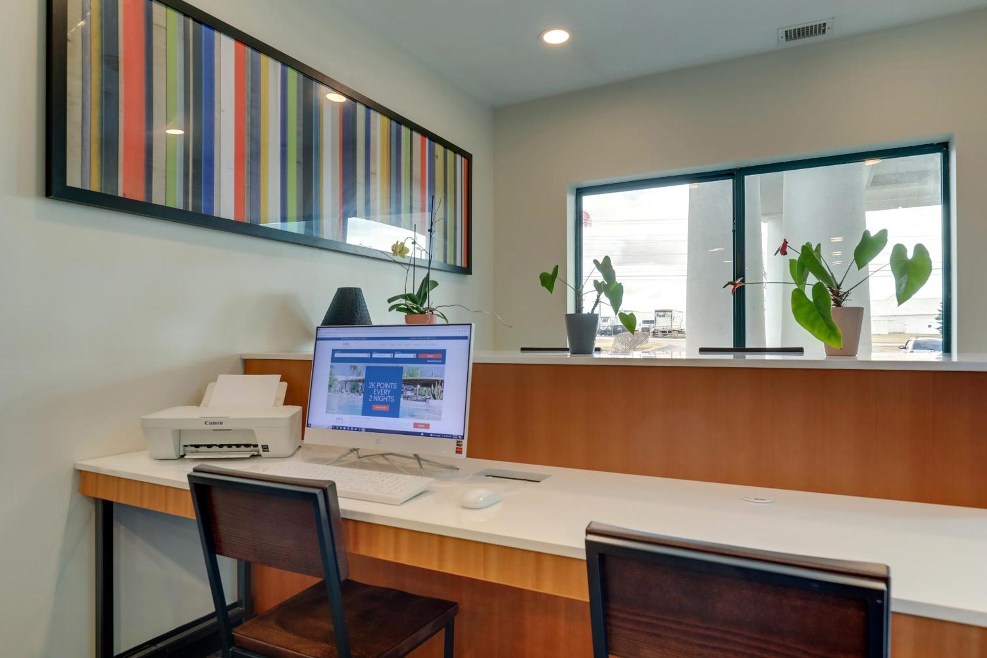 Holiday Inn Express Hotel & Suites Bryan-Montpelier By Ihg Holiday City Buitenkant foto