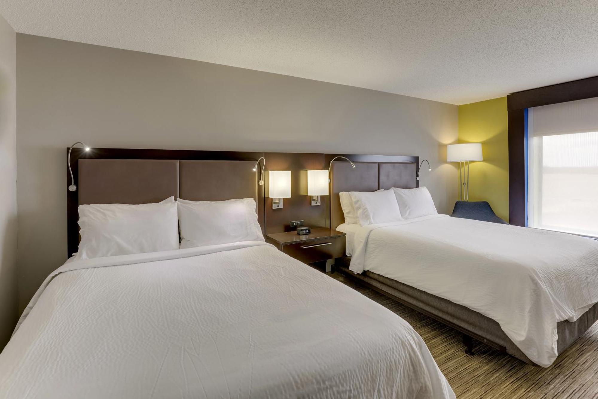 Holiday Inn Express Hotel & Suites Bryan-Montpelier By Ihg Holiday City Buitenkant foto