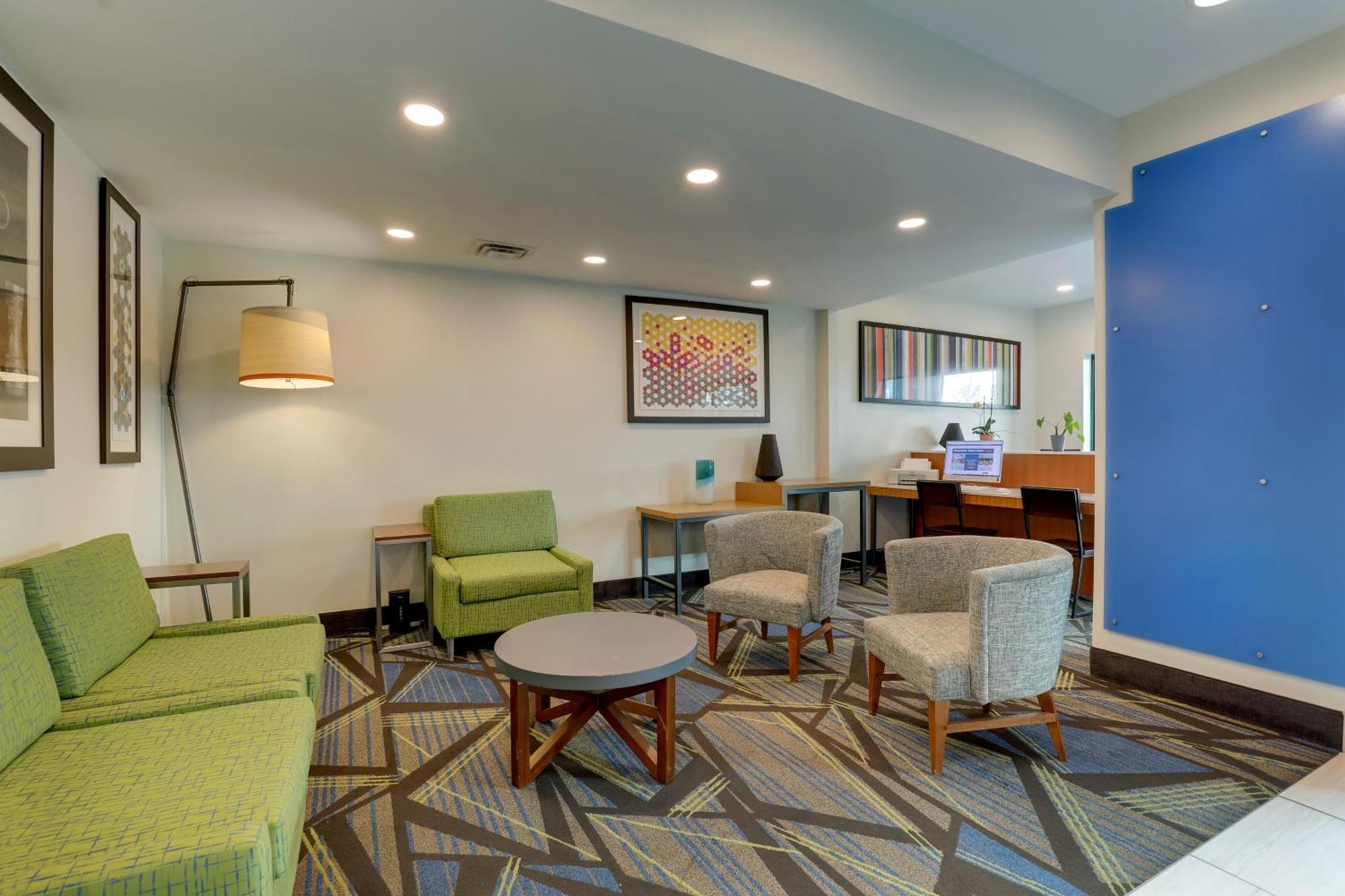 Holiday Inn Express Hotel & Suites Bryan-Montpelier By Ihg Holiday City Buitenkant foto